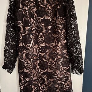 Dress The Population black lace cocktail dress.